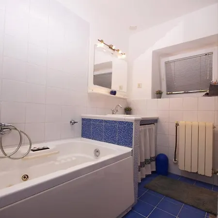 Vila Jolanda *