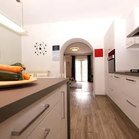 Vila Jolanda