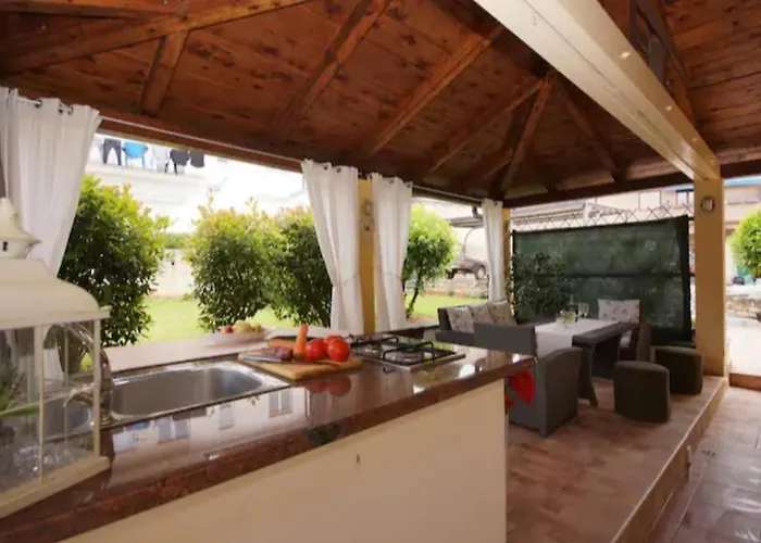 Villa Jolanda *